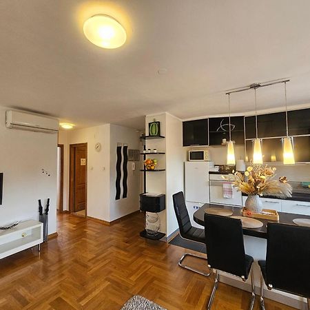 Apartments Tony Zagreb Bagian luar foto