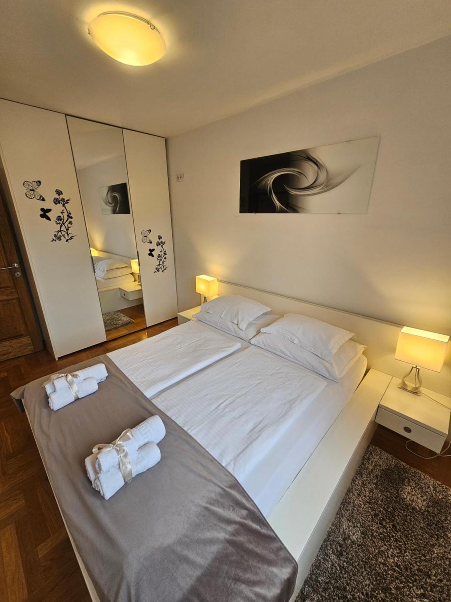 Apartments Tony Zagreb Bagian luar foto