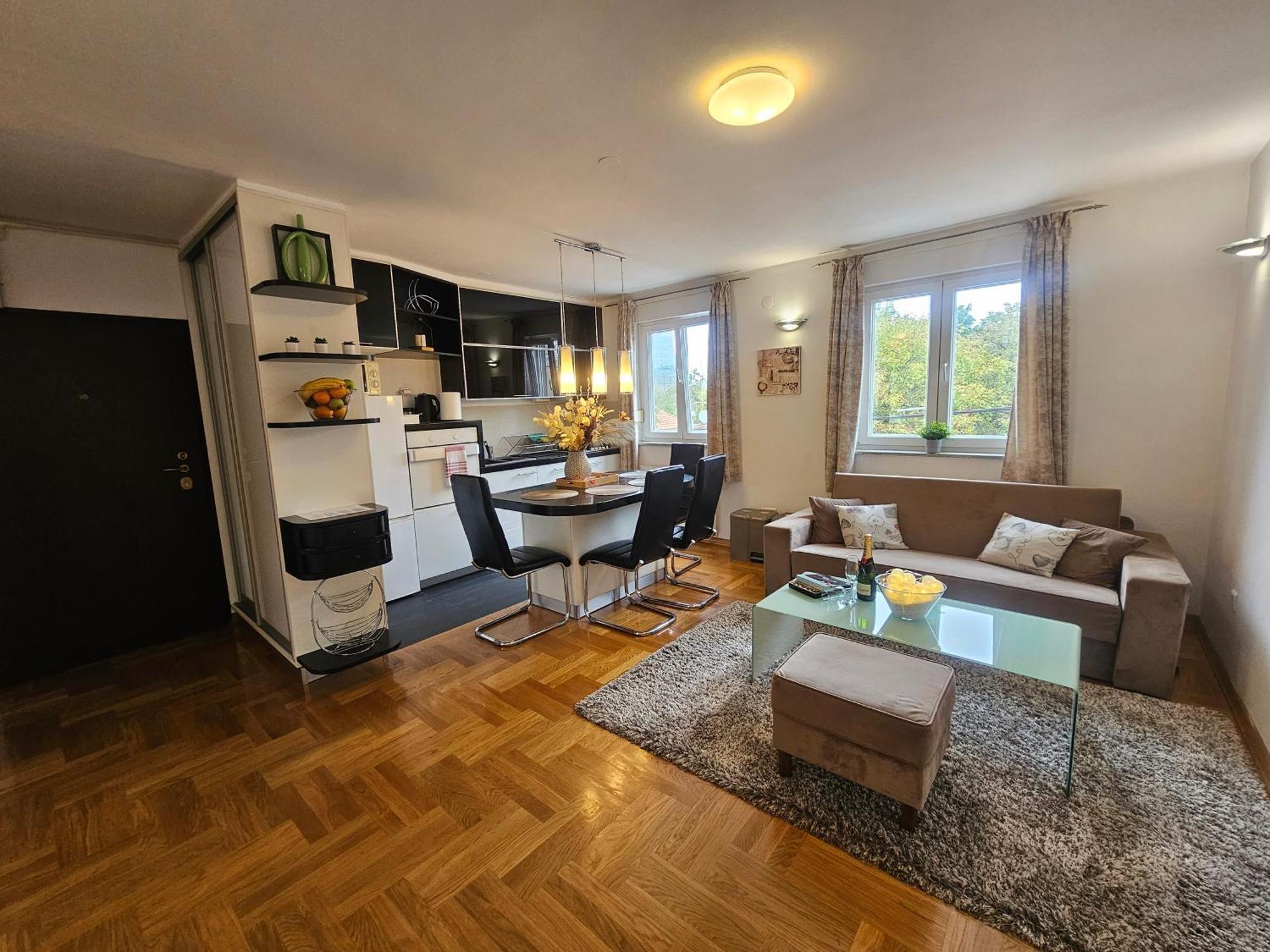 Apartments Tony Zagreb Bagian luar foto