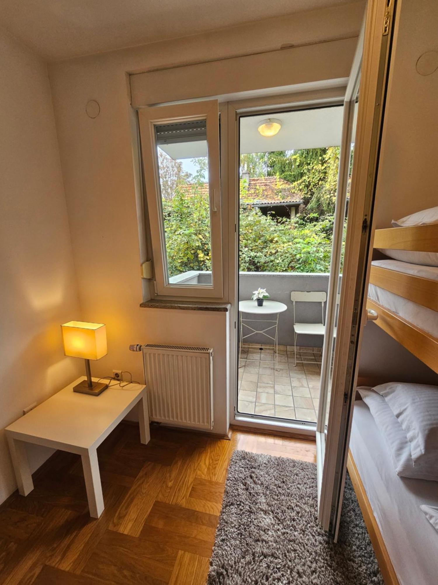 Apartments Tony Zagreb Bagian luar foto