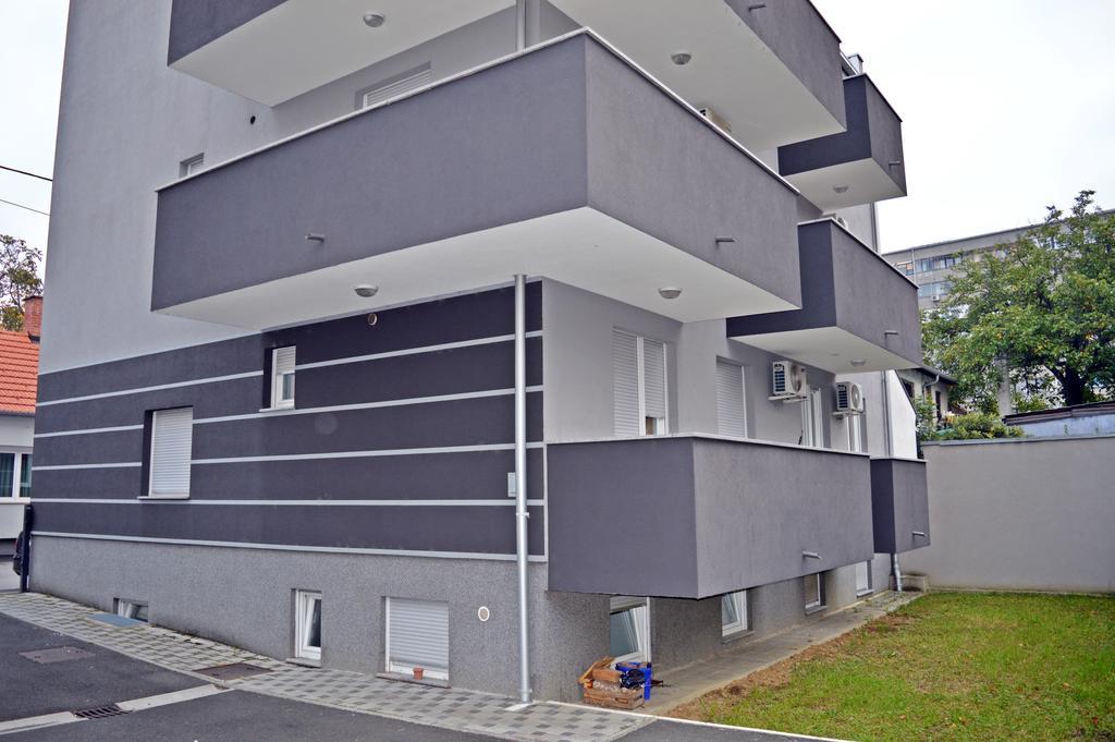Apartments Tony Zagreb Bagian luar foto